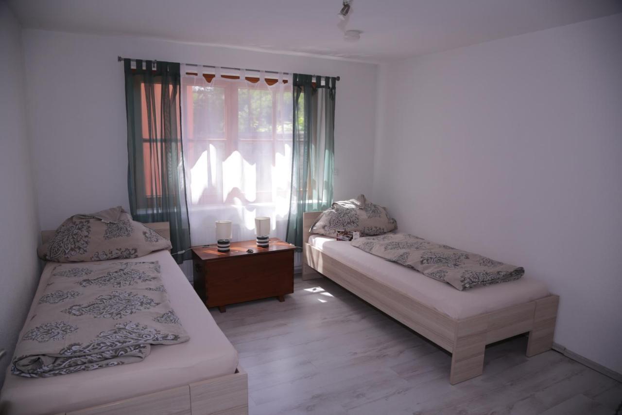 Appartement Haus Aissa à Kandern Extérieur photo