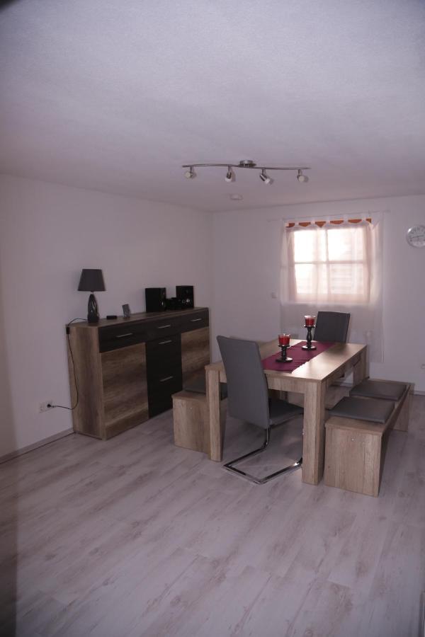 Appartement Haus Aissa à Kandern Extérieur photo